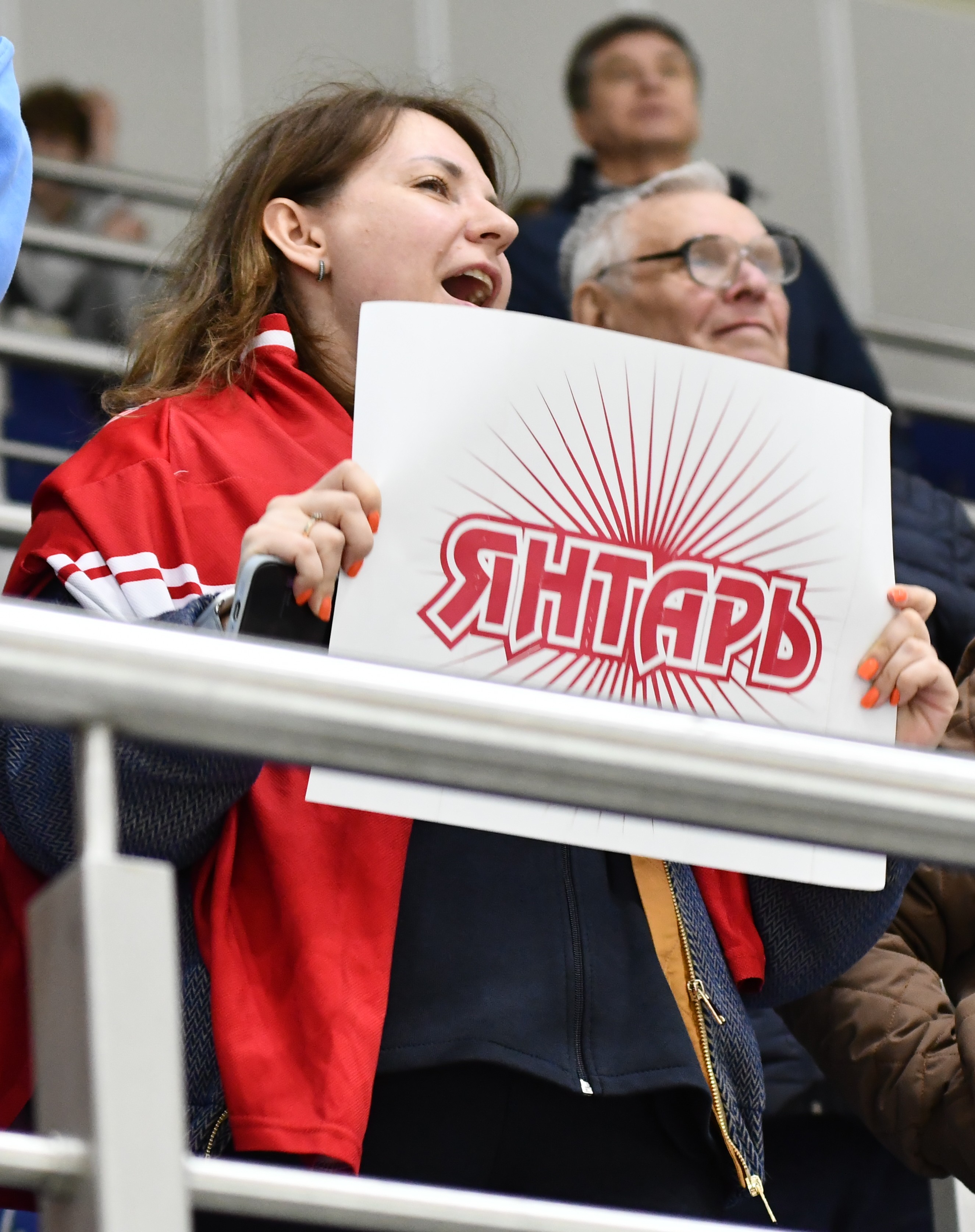 Фото: Янтарь - Белые медведи 2010, пятый матч финала плей-офф