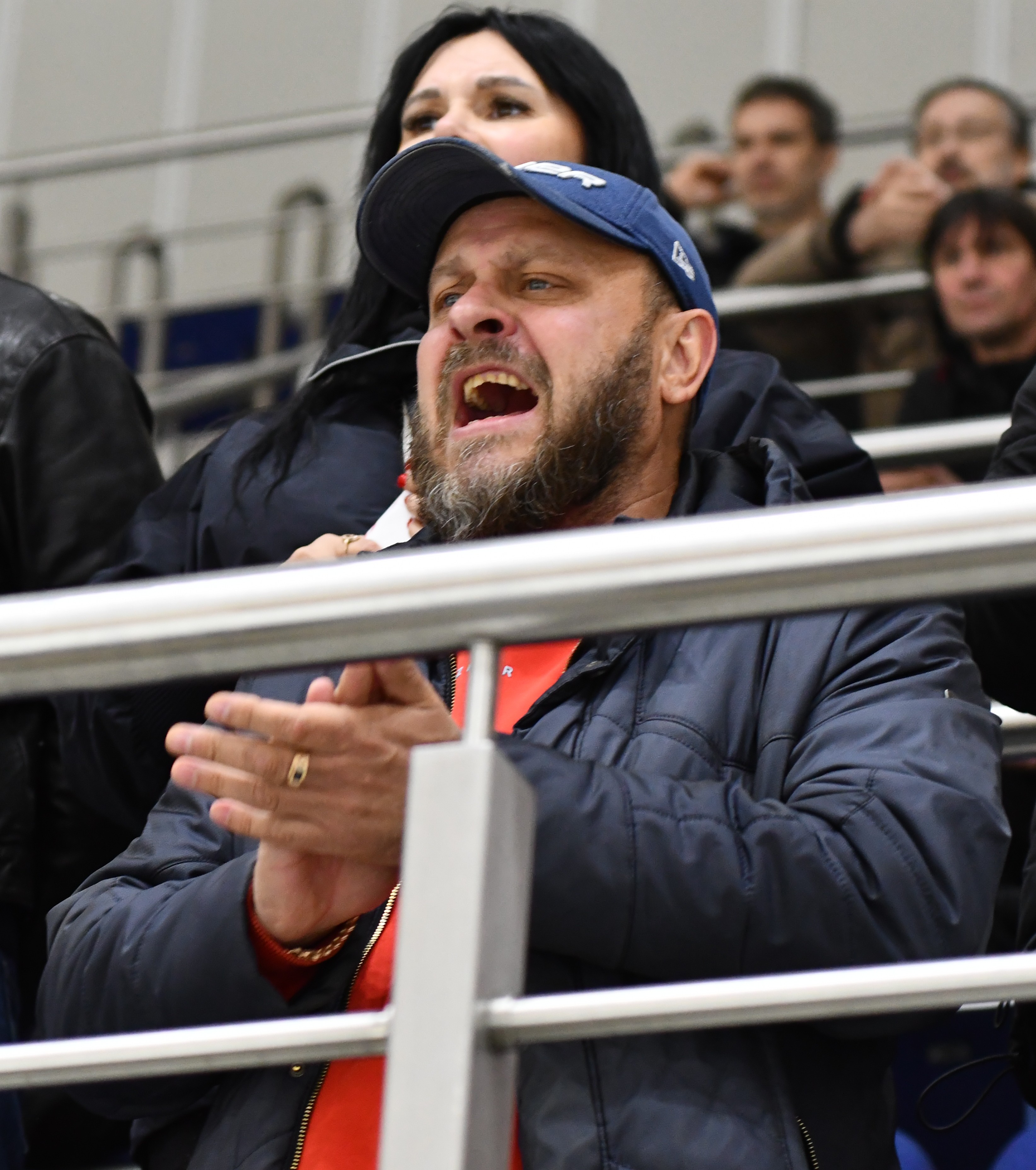 Фото: Янтарь - Белые медведи 2010, пятый матч финала плей-офф