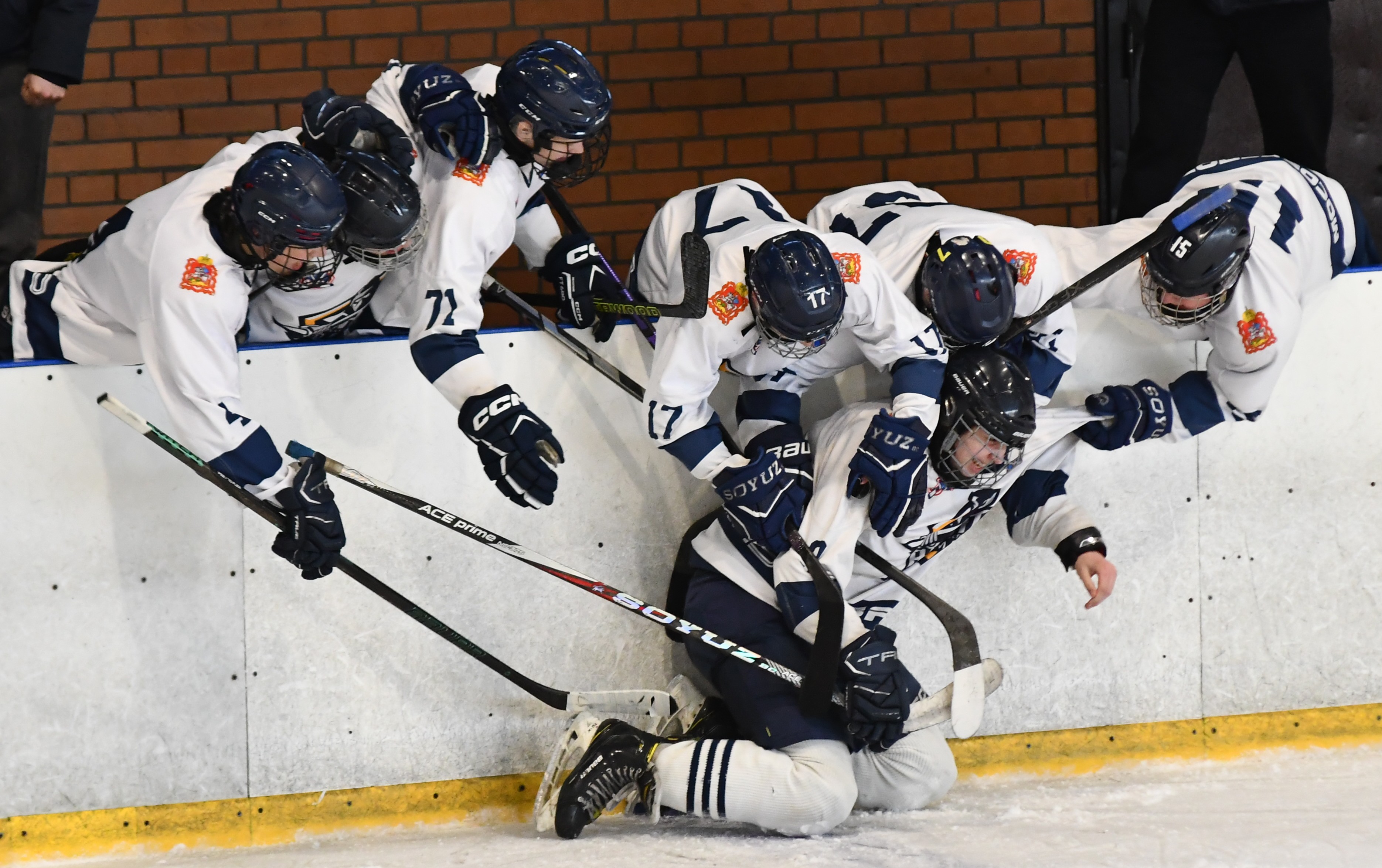 Фото: Московская академия хоккея - Академия Атлант 2011, переходный матч