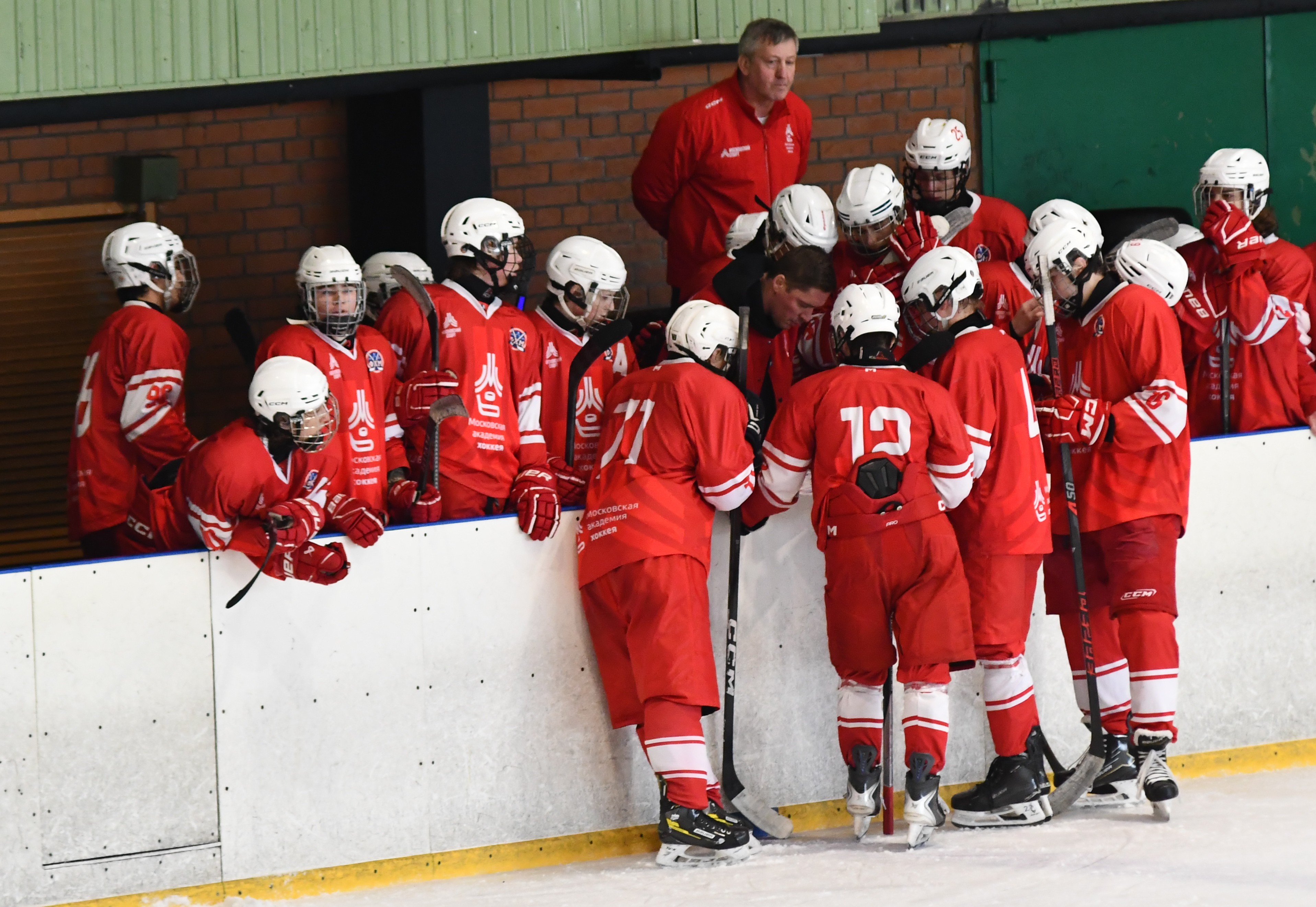 Фото: Московская академия хоккея - Академия Атлант 2011, переходный матч