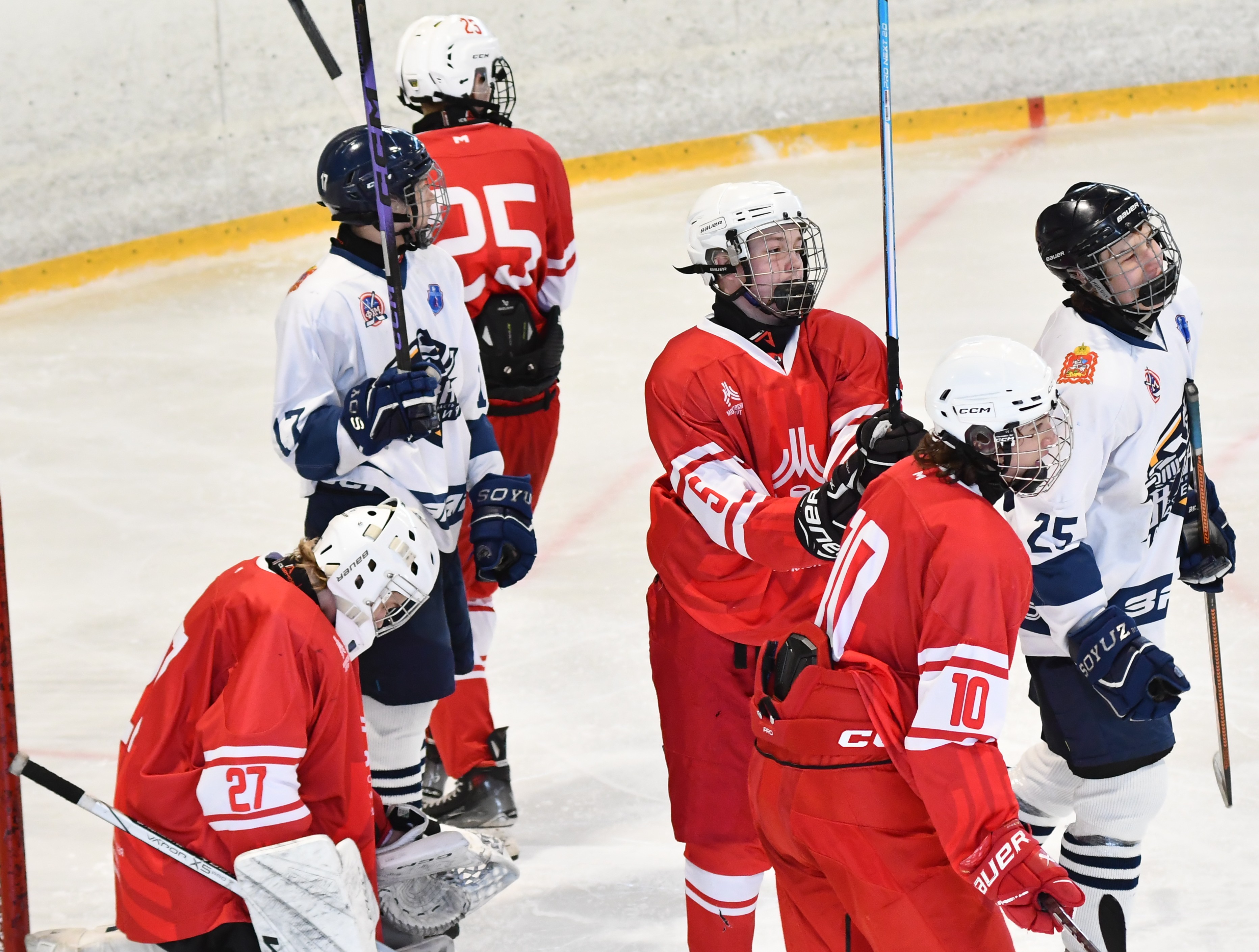 Фото: Московская академия хоккея - Академия Атлант 2011, переходный матч