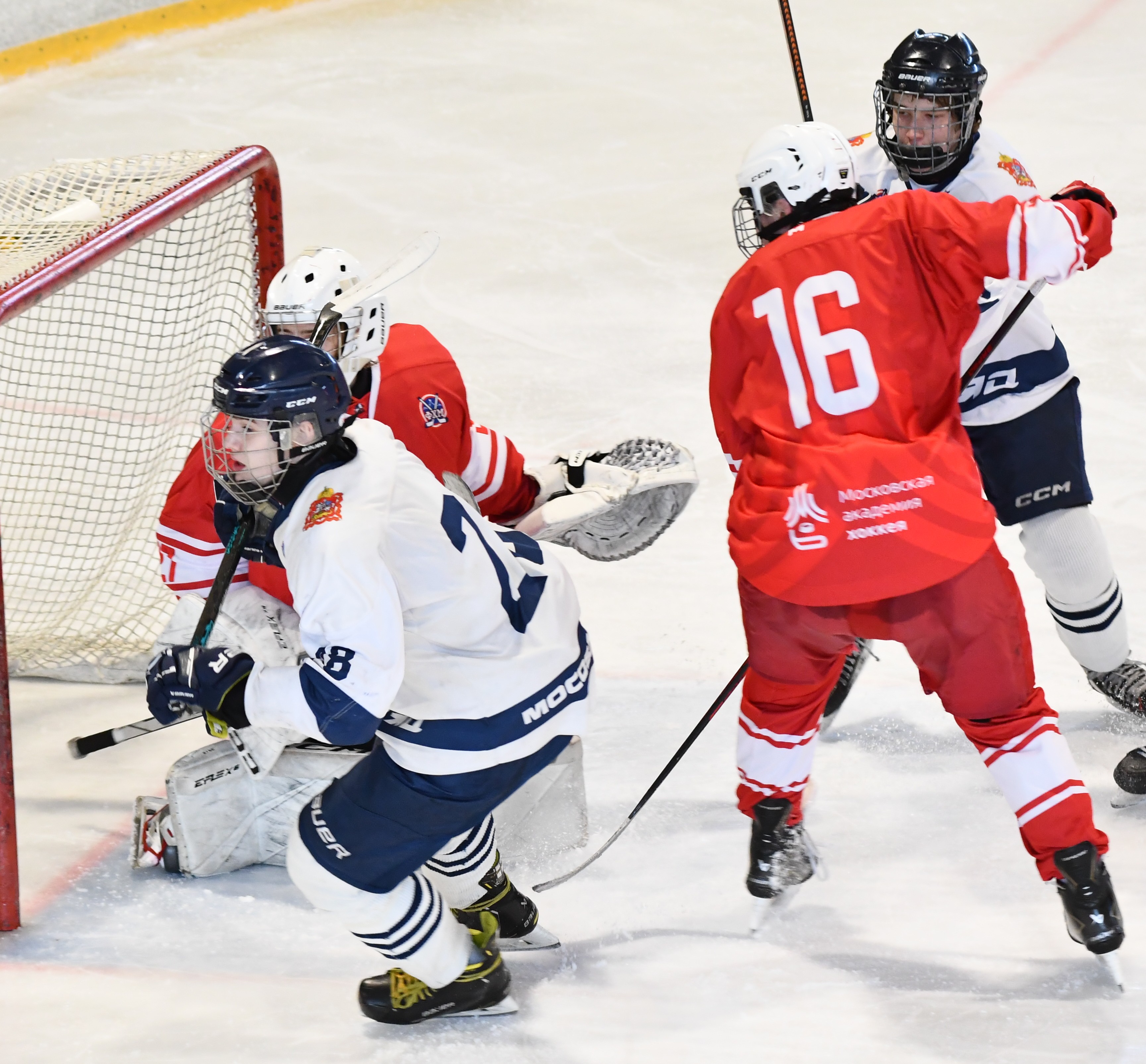 Фото: Московская академия хоккея - Академия Атлант 2011, переходный матч