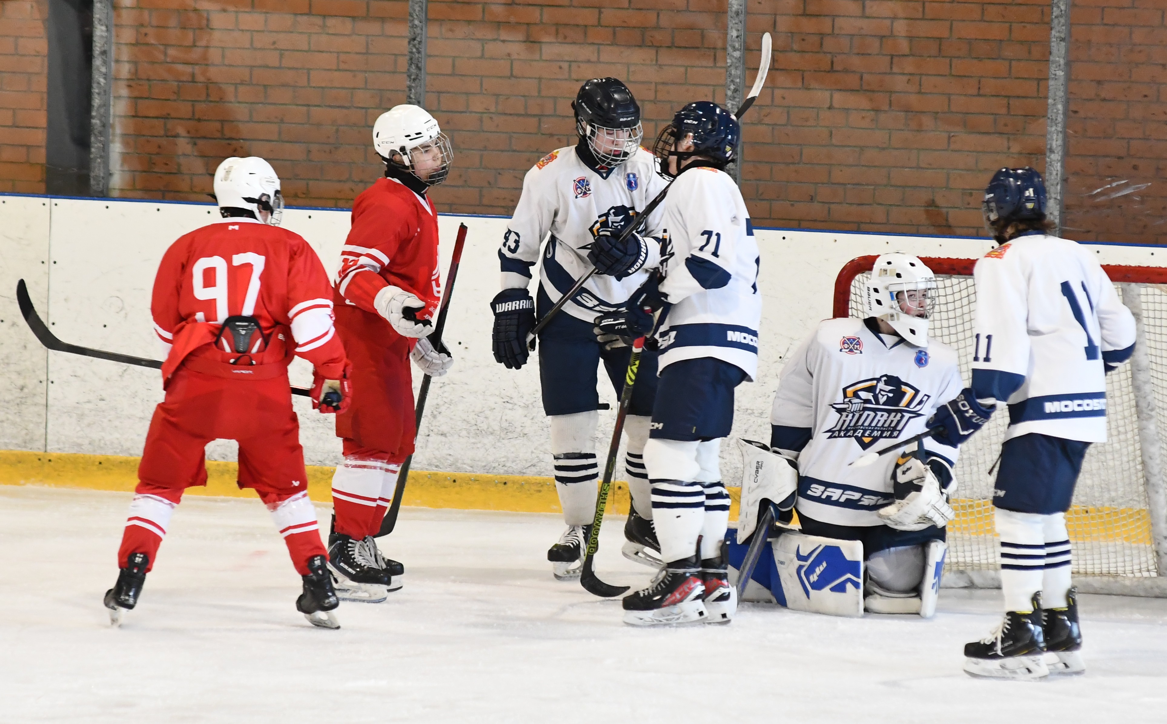 Фото: Московская академия хоккея - Академия Атлант 2011, переходный матч