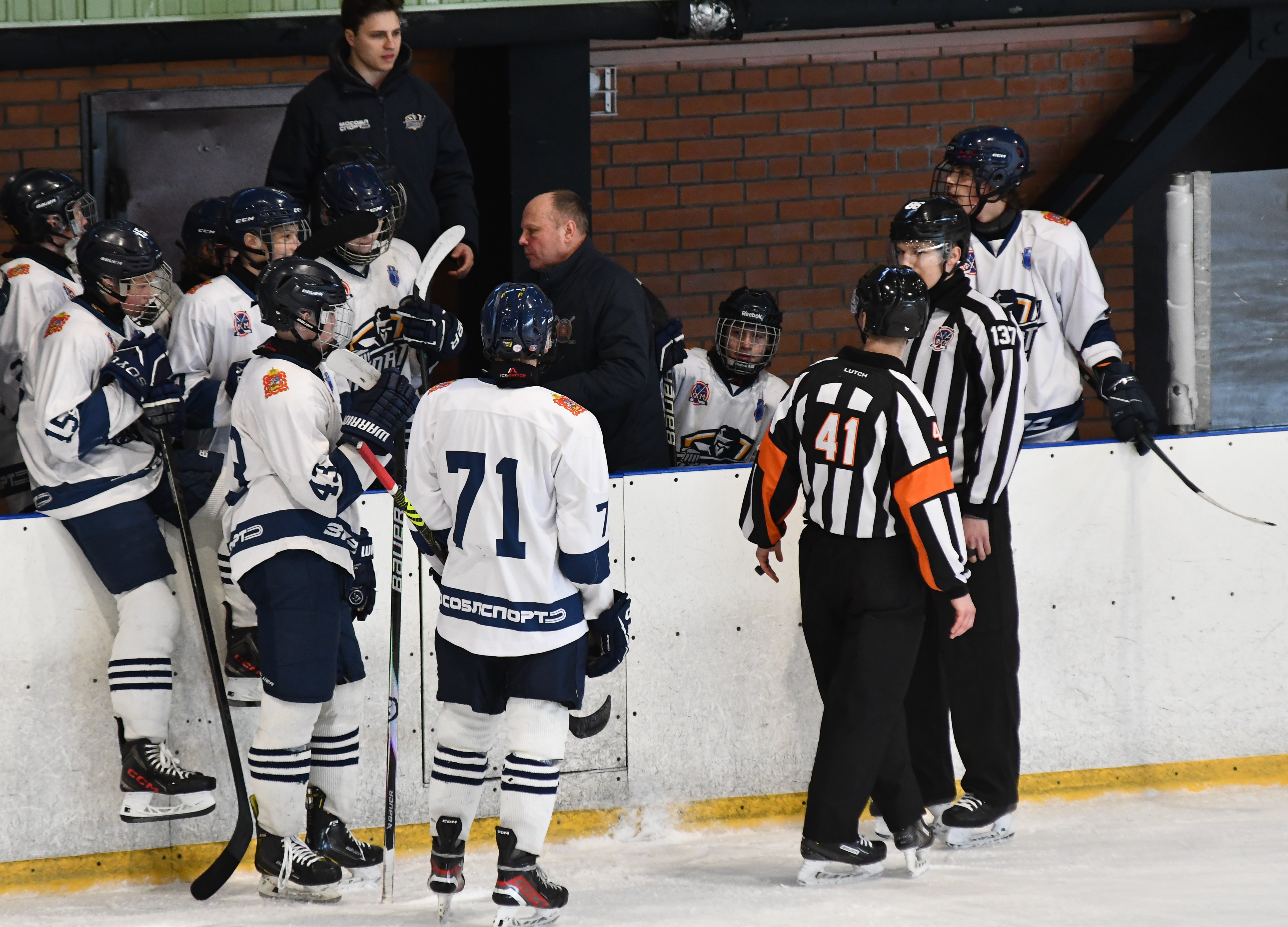 Фото: Московская академия хоккея - Академия Атлант 2011, переходный матч