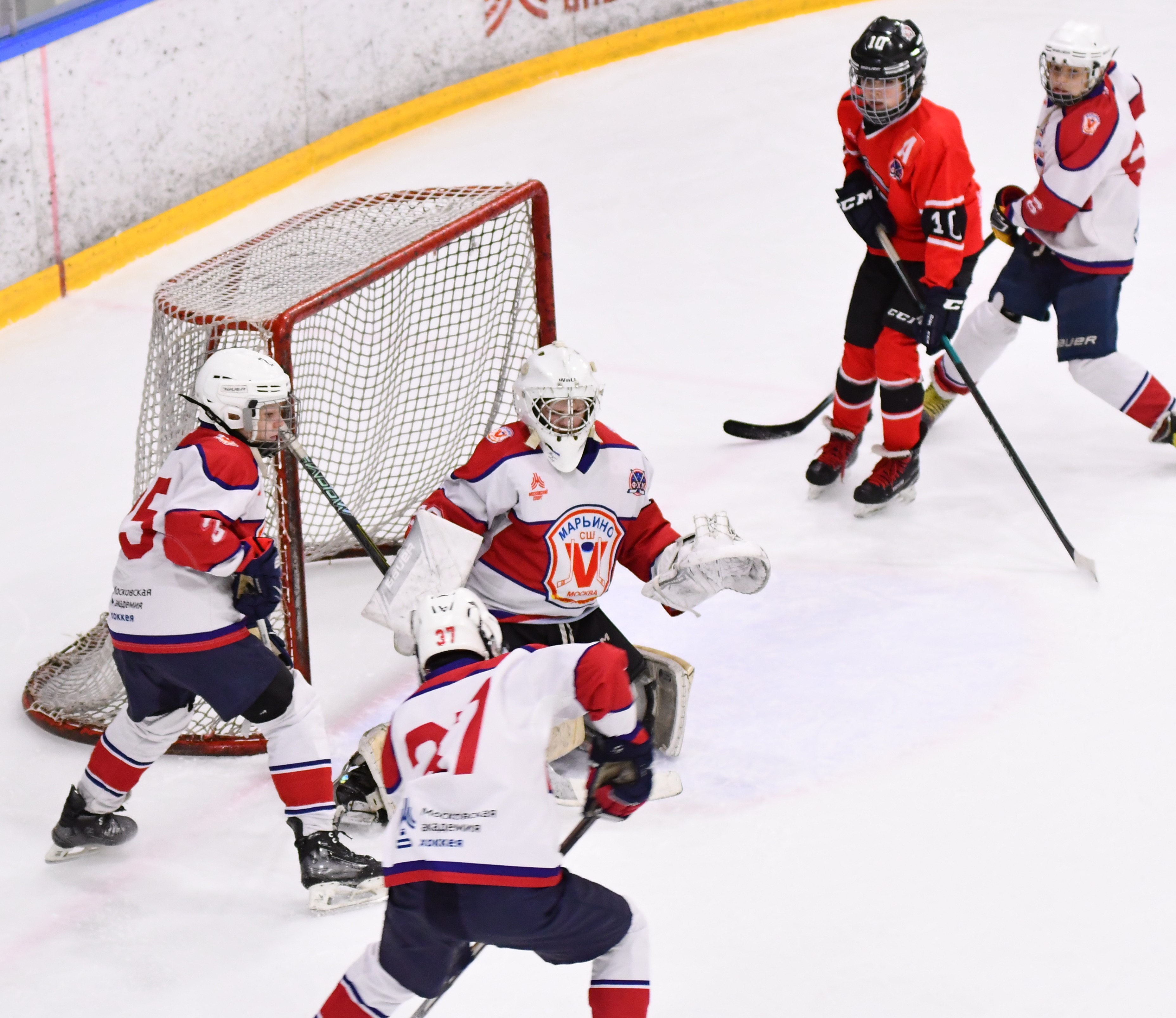 Фото: Центр - Марьино 2013, второй переходный матч