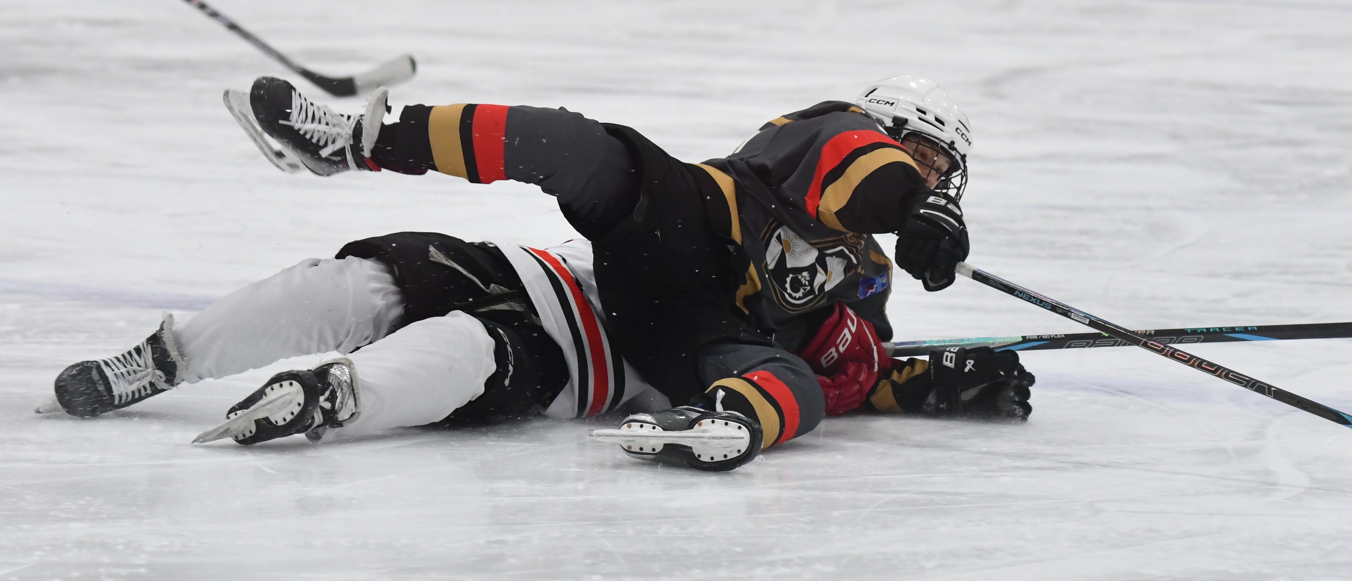 Фото: Балашиха - Сокол 2012, третий переходный матч