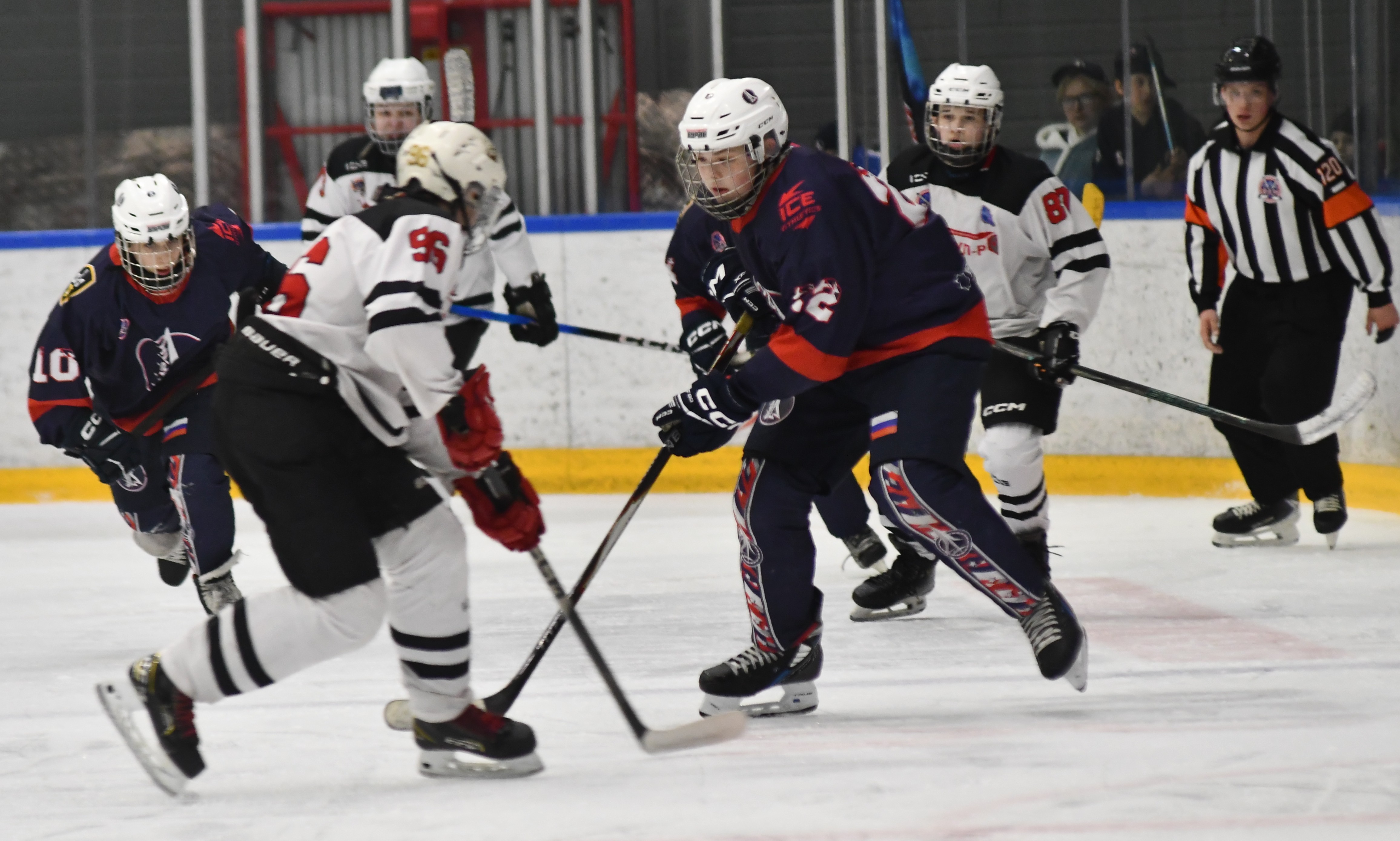 Фото: Буран - Технопул 2012, третий переходный мачт 