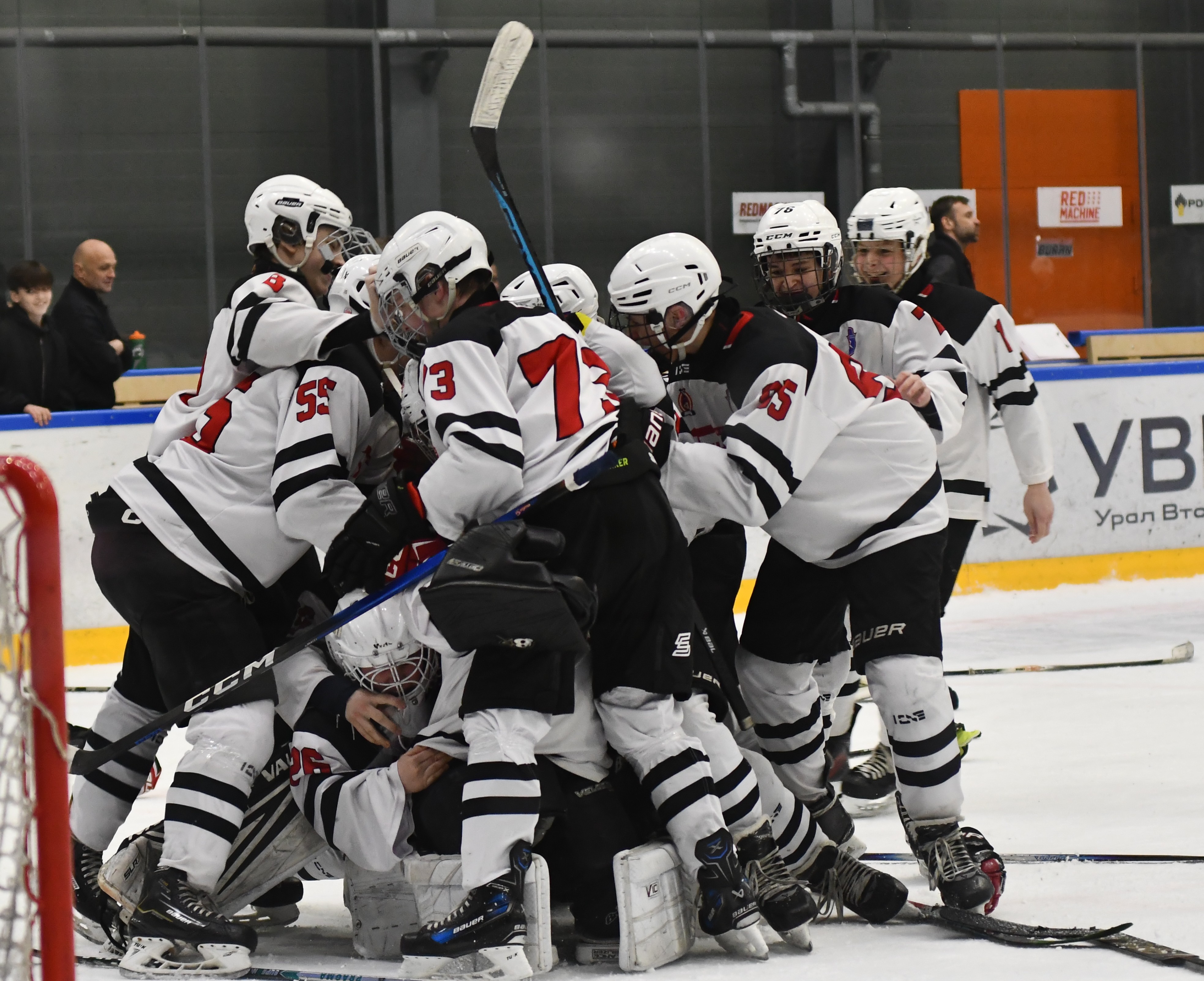 Фото: Буран - Технопул 2012, третий переходный мачт 